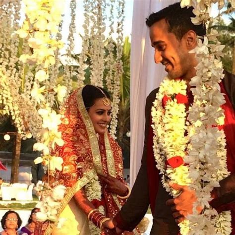 anita hassanandani shared a throwback video from her wedding and it s so romantic celebrity