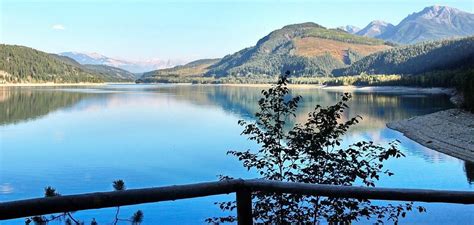 Kinbasket Lake Resort Reviews And Photos Beavermouth British Columbia