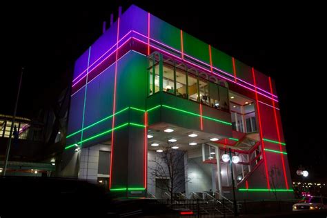 Архитектурная подсветка фасадов зданий - декоративное освещение