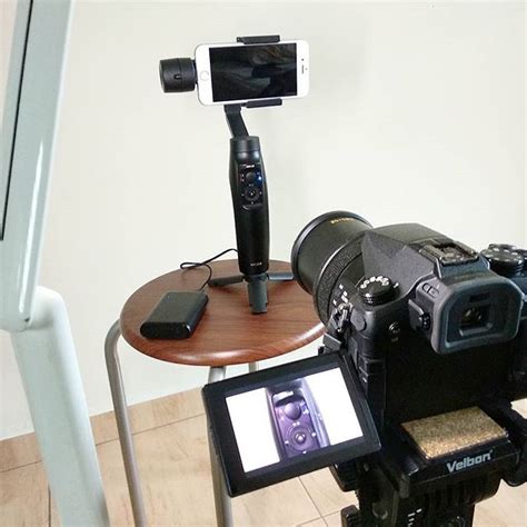 Led lights cost around $90. How much do studio lights cost? I have 2. The one on the ...