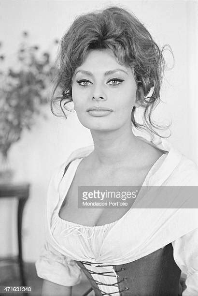 Sophia Loren Young Photos And Premium High Res Pictures Getty Images