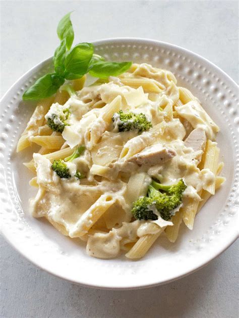 Chicken Broccoli Alfredo The Girl Who Ate Everything