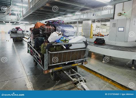 Loading And Unloading Operations And Baggage Control At The Airport