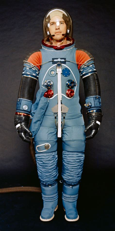 A History Of Us Spacesuits