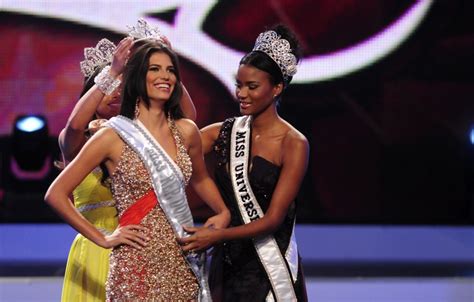 carlina duran crowned miss universe dominican republic 2012 [pictures]