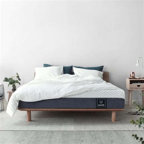 Your pain can turn into the chronic variety that keeps you up night after night. Best Mattress for Hip and Shoulder Pain A Buyer's Guide