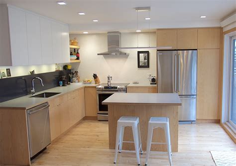 Maybe you would like to learn more about one of these? Cuisine en bois clair : 21 idées de couleurs de peinture