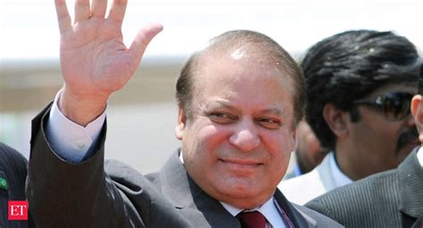 panama papers pakistan pm nawaz sharif forms high level probe panel the economic times