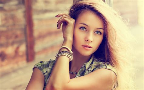 Blonde Girl Hairstyles Wallpapers Wallpaper Cave
