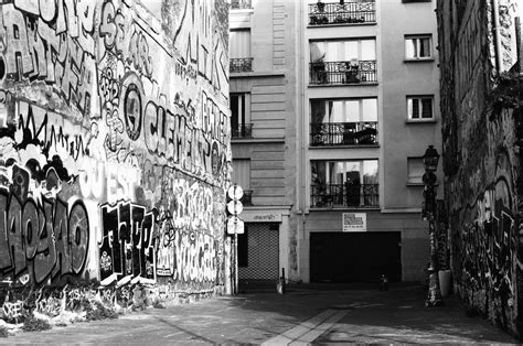 Street Wallpaper Grayscale Graffiti 37 Koleksi Gambar