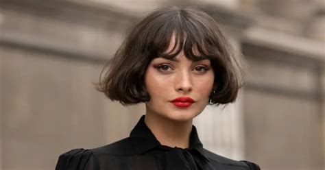 Are Bangs In Style In 2023 Find Out All About The Trends In Hairstyles