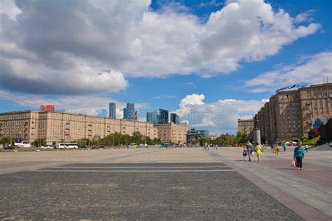 Streets Of Moscow City Editorial Stock Image Image Of Buildings 75515714