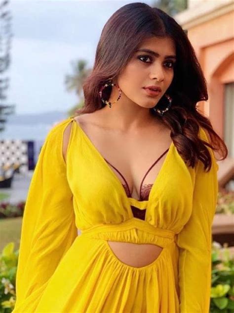 10 Times Hebah Patel Sets The Screen Ablaze With Her Stunning Looks