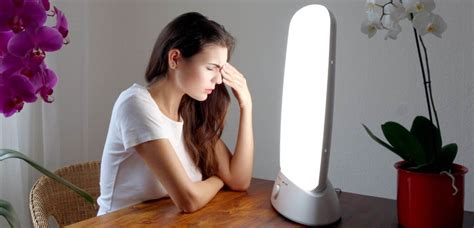 Best 10 Sad Light Therapy Lamps To Brighten Your Mood The Mind Blown
