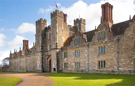Knole Definition And Meaning Collins English Dictionary