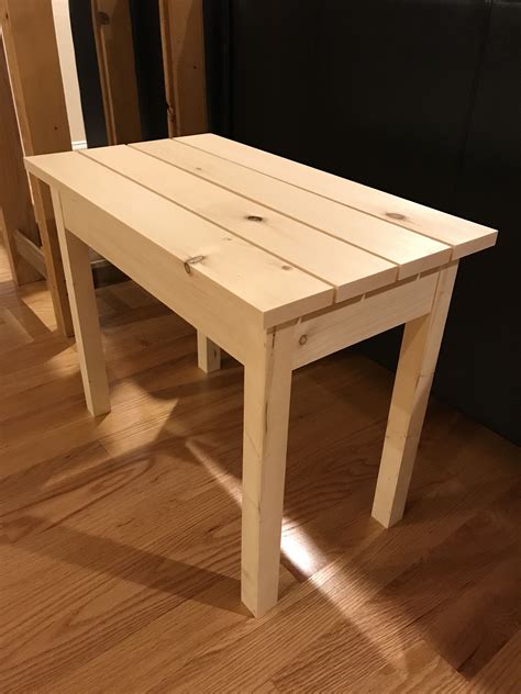 Made A Small Table Using The Kreg Jig Small Tables