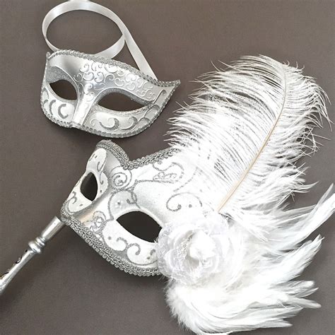 White Silver Masquerade And Venetian Feather Stick Prom Costume Party