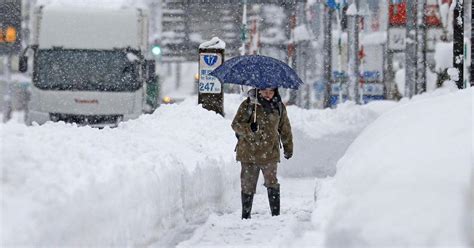 Tempeste Di Neve Nel Nord Del Giappone