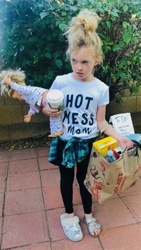 She Was Set On This Tired Mom Costume Halloweencostume Clever
