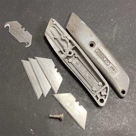 Vintage Stanley 299 Aluminium Box Cutting Knife Lino Fixed Blade Made