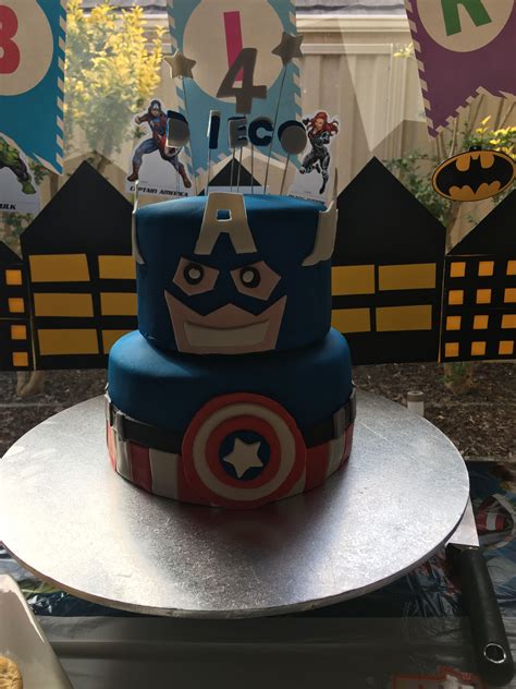 Captain america, ironman and the incredible hulk! Captain America Cake Marvel | Captain america cake ...
