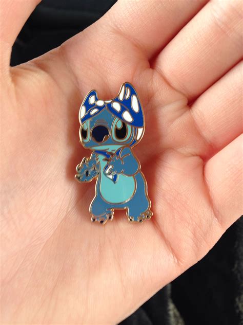 Disney Pins Stitch From Lilo And Stitch With A Bra On His Head