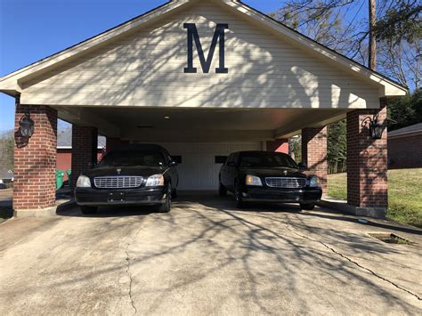 Tour | Myricks Funeral Home, Inc. | Kosciusko, MS 662-289-4161