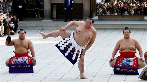 Sumo Champions Perform Annual Ritual In Tokyo Euronews
