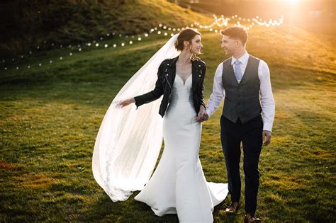 Top 10 Tips On Choosing Your Wedding Photographer Yana Photography