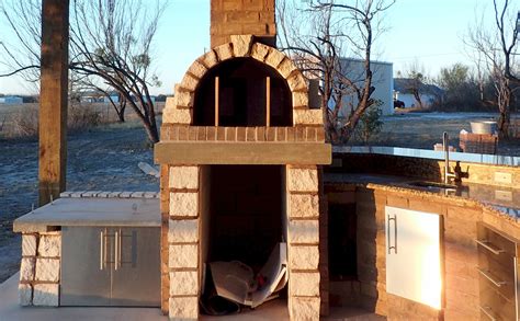 Build your dream pizza oven with a masonry pizza oven kit. DIY BRICK OVEN - PERKINS | Outdoor pizza, Family outdoor ...