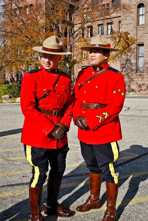 Rcmp Royal Canadian Mounted Police Aka Mounties Polizei Kanada Mann