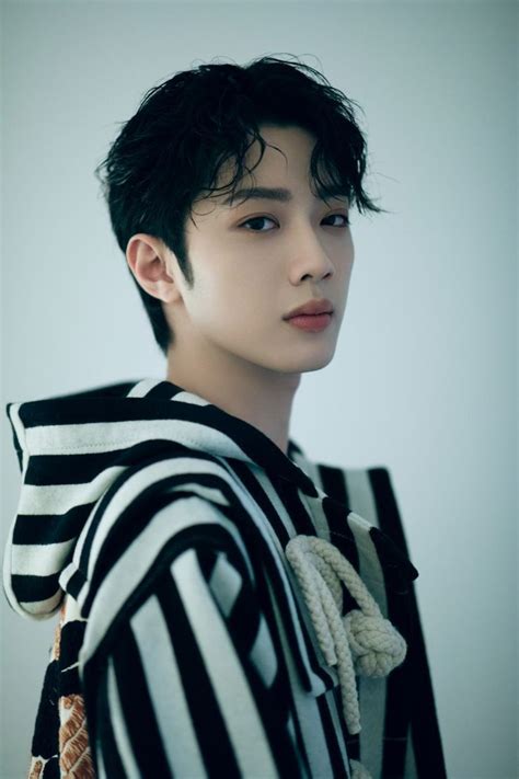 See more ideas about one, 3 in one, jinyoung. KPOP || ONE SHOTS TERMINADO - Kuanlin || Wanna One - Wattpad