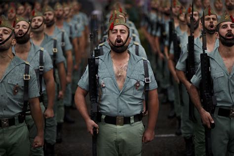 la legion espanola image of the day long shadow men in uniform military men s pic armed