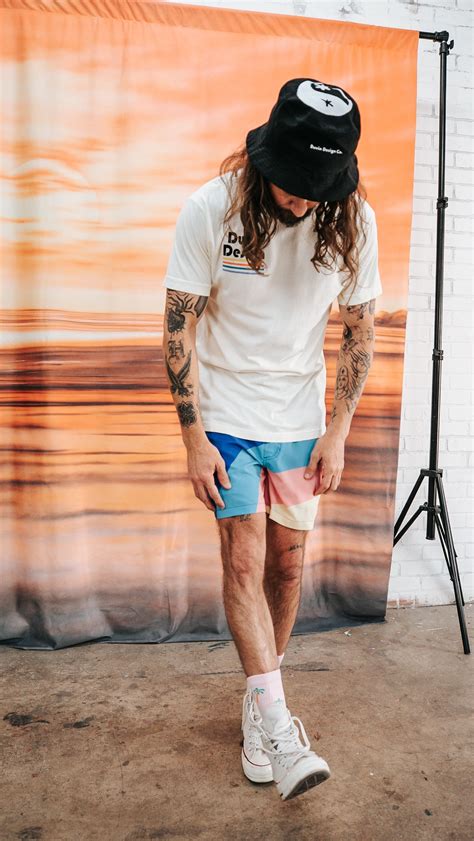 Racer Tee Surf Style Men Summer Outfits Men Beach Surf Outfit