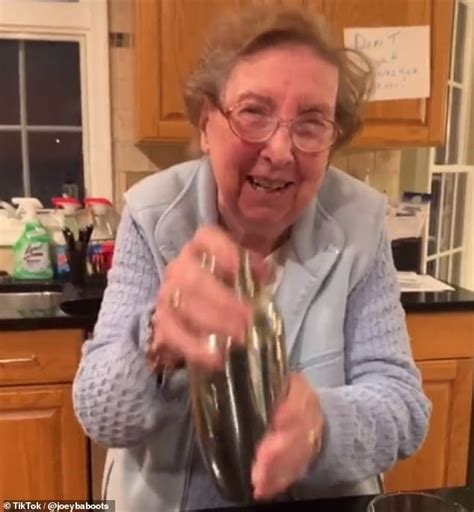 New Jersey Grandma Shakes Up A Quarantini In Adorable Tiktok Video Daily Mail Online
