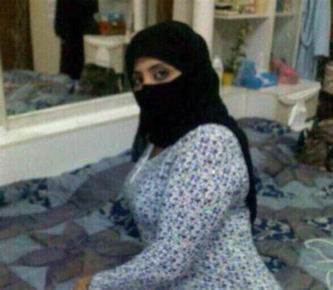 حيث ورد الينا العديد من الاتصالات لطلب الزواج عن طريق وساطة مكتب القصيم للزواج لذلك لزم التنوية ان الطلب المنشور على موقع زواج العرب هو طلب مباشر من العضوة وتم تسجيل. مطلقة تقبل بزواج المسيار ولكن بشروط.. للتواصل معها ادخل ...