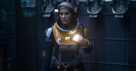 Does Dr. Smith Die in 'Lost in Space'? She’s Definitely in Danger