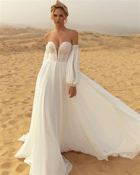 Beach Wedding Dresses For Bride Best Beach Wedding Dresses For Bride
