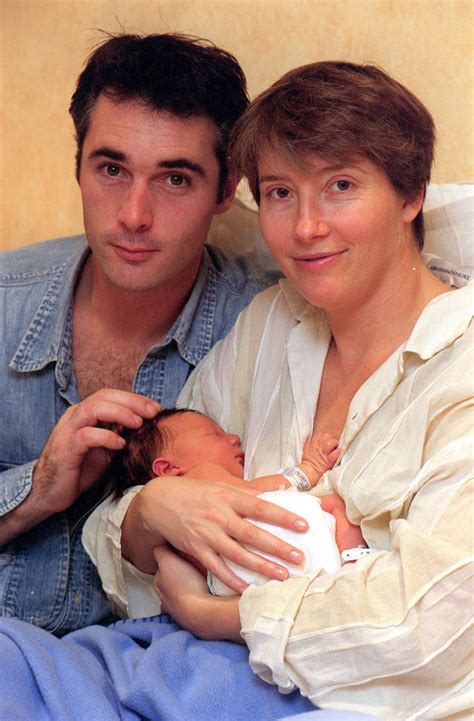Una volta come miglior attrice non protagonista per nel nome del padre, tre volte come miglior attrice protagonista per casa howard, quel che resta del giorno e ragione e sentimento, una volta alla migliore. Emma Thompson compie 60 anni