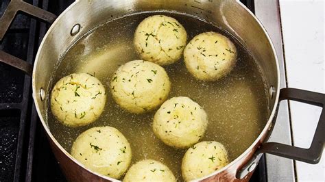 i thought i knew how to make perfect matzo balls and then i tried these best matzo ball