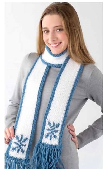 Ravelry Double Knit Snowflake Scarf Pattern By Bethany A Dailey