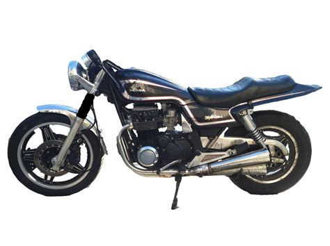 Has a new battery and a new rotor and the battery still wont charge. 82 Nighthawk CB650SC
