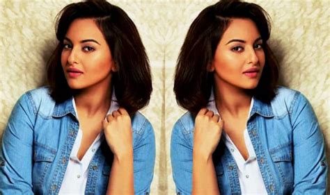 Haircut for round face indian female with wavy hair. Haircuts according to face shape: How to choose haircuts ...