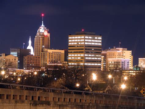 If there is a high fire danger risk, the. Skyline : Lansing, Michigan, USA | December 22, 2006 ...