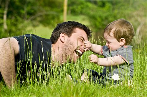 Ab wann ist ein vaterschaftstest vor der geburt möglich? Leiblicher Vater? - Infos zur Vaterschaftsanfechtung & zum ...