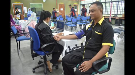 Senarai kolej vokasional (kv) dan kursus ditawarkan. Pengurusan Perniagaan Kolej Vokasional