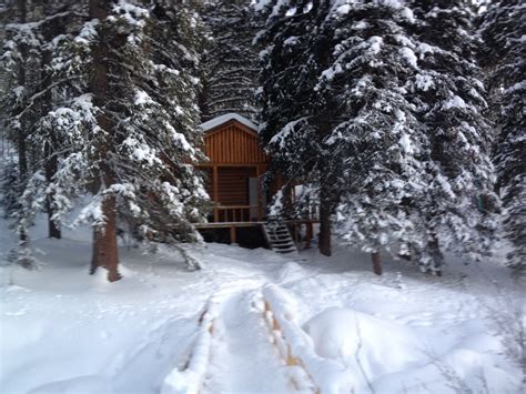 Dream Vacation At Elkhorn Hot Springs Montana Snowshoe