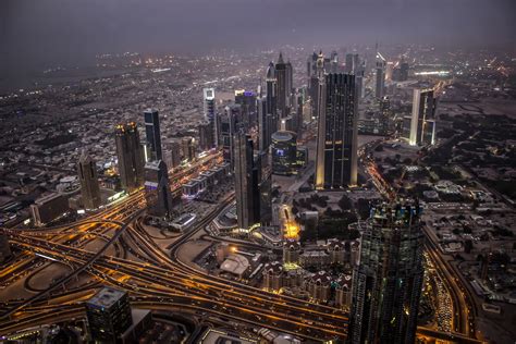 Free Photo Aerial View Of Dubai At Night United Arab Emirates