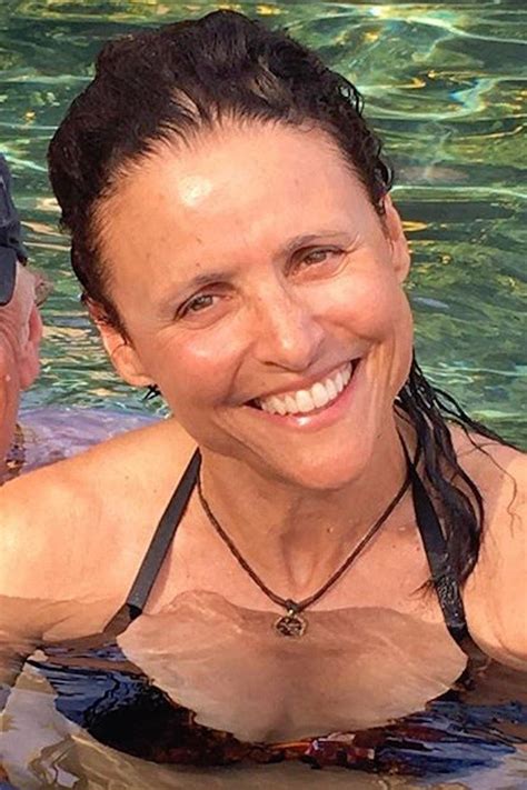 Julia Louis Dreyfus Looks Happy And Healthy While Vacationing In Hawaii
