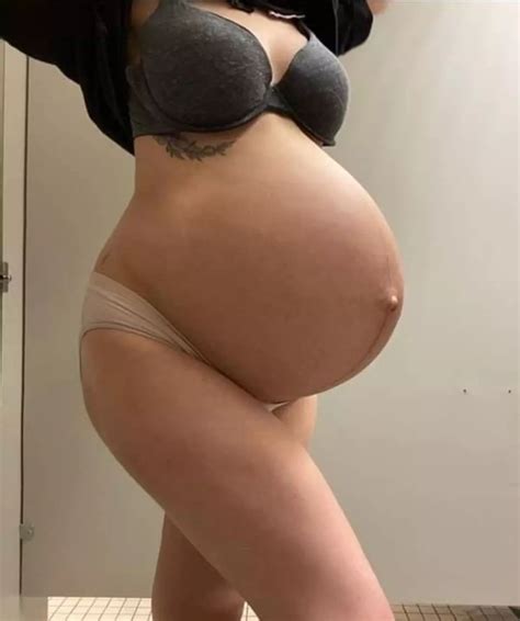 Oh My Sweet Preggo On Twitter Pregnant Belly Huge Pregnant